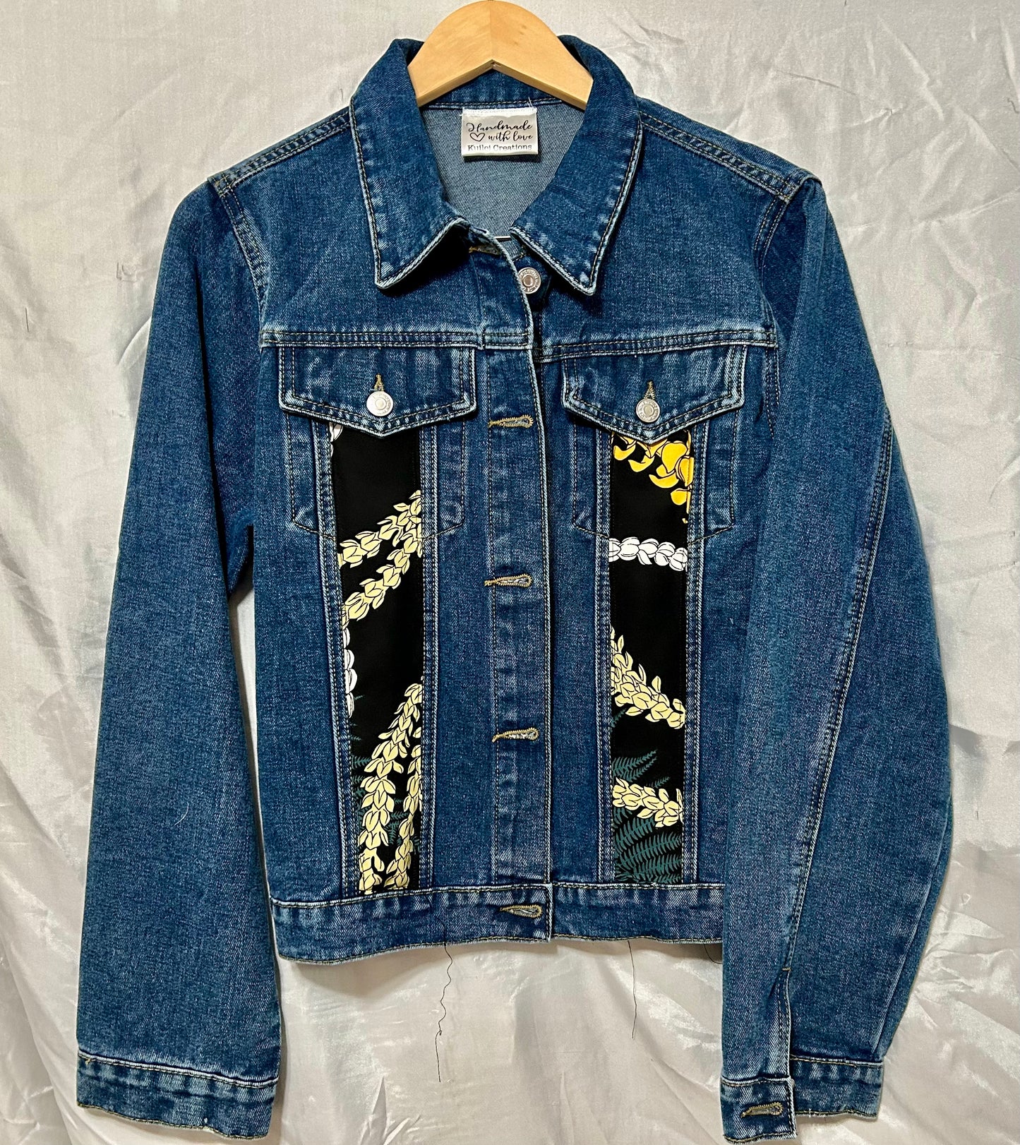 ‘Pakalana Puakinekine ‘Iwa Birds Jacket