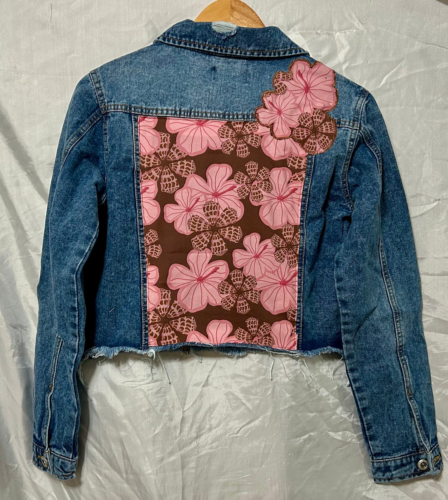 Hibiscus Hebrew Cone Shell Jacket