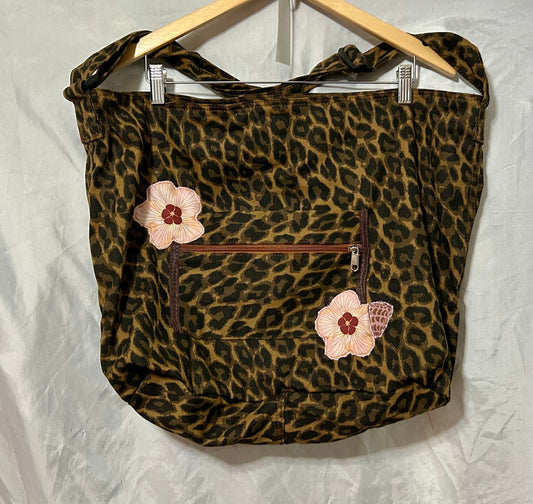 Cheetah Print Flowers and Leis Bag