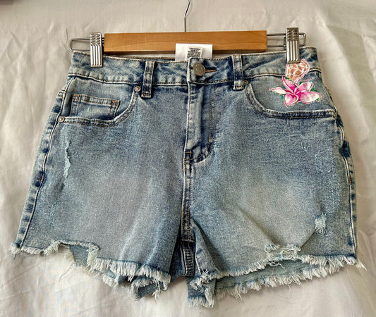 Leis and Shells Shorts