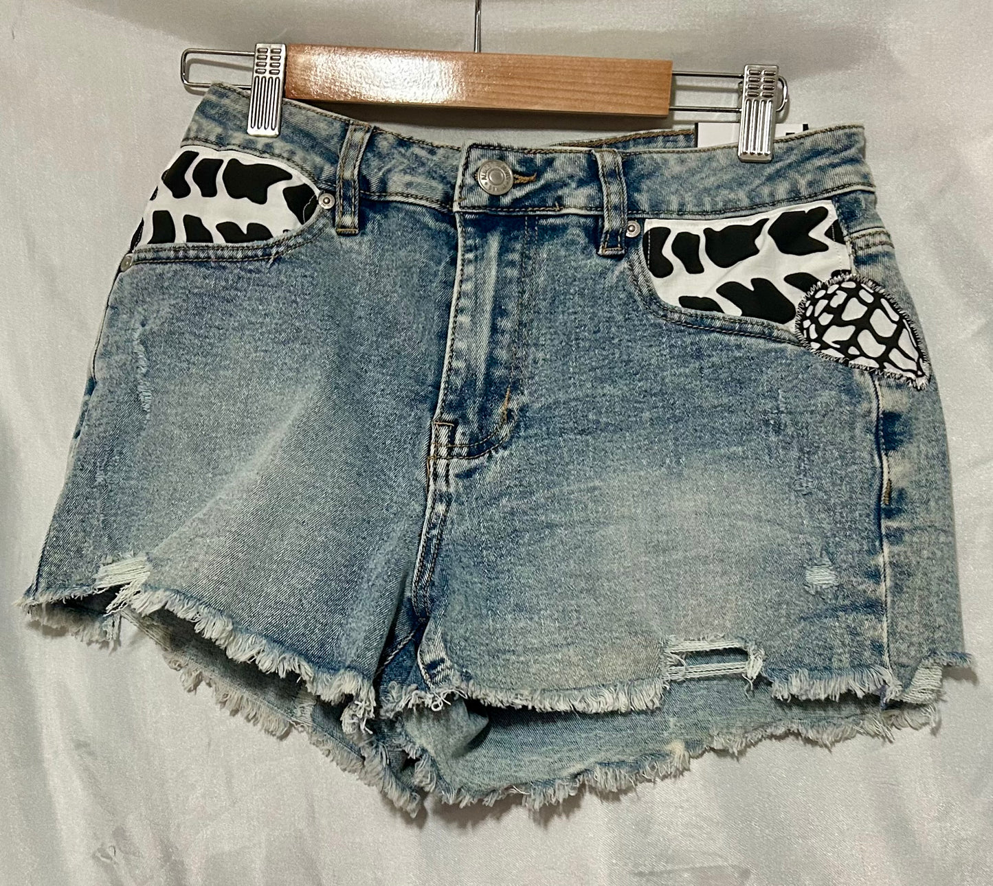 Hebrew Cone Shell Shorts