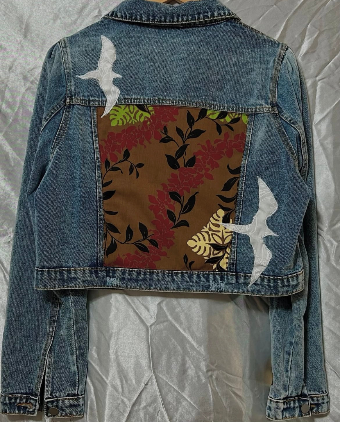 Iwa Birds and Leis Jacket