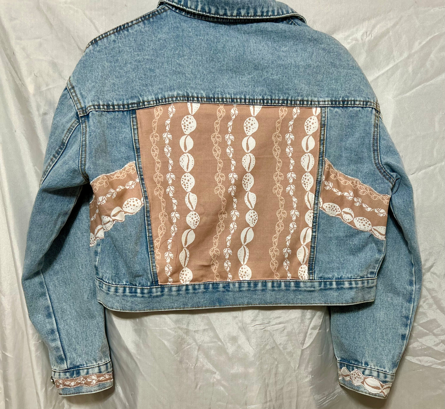 Shell  Leis Jacket