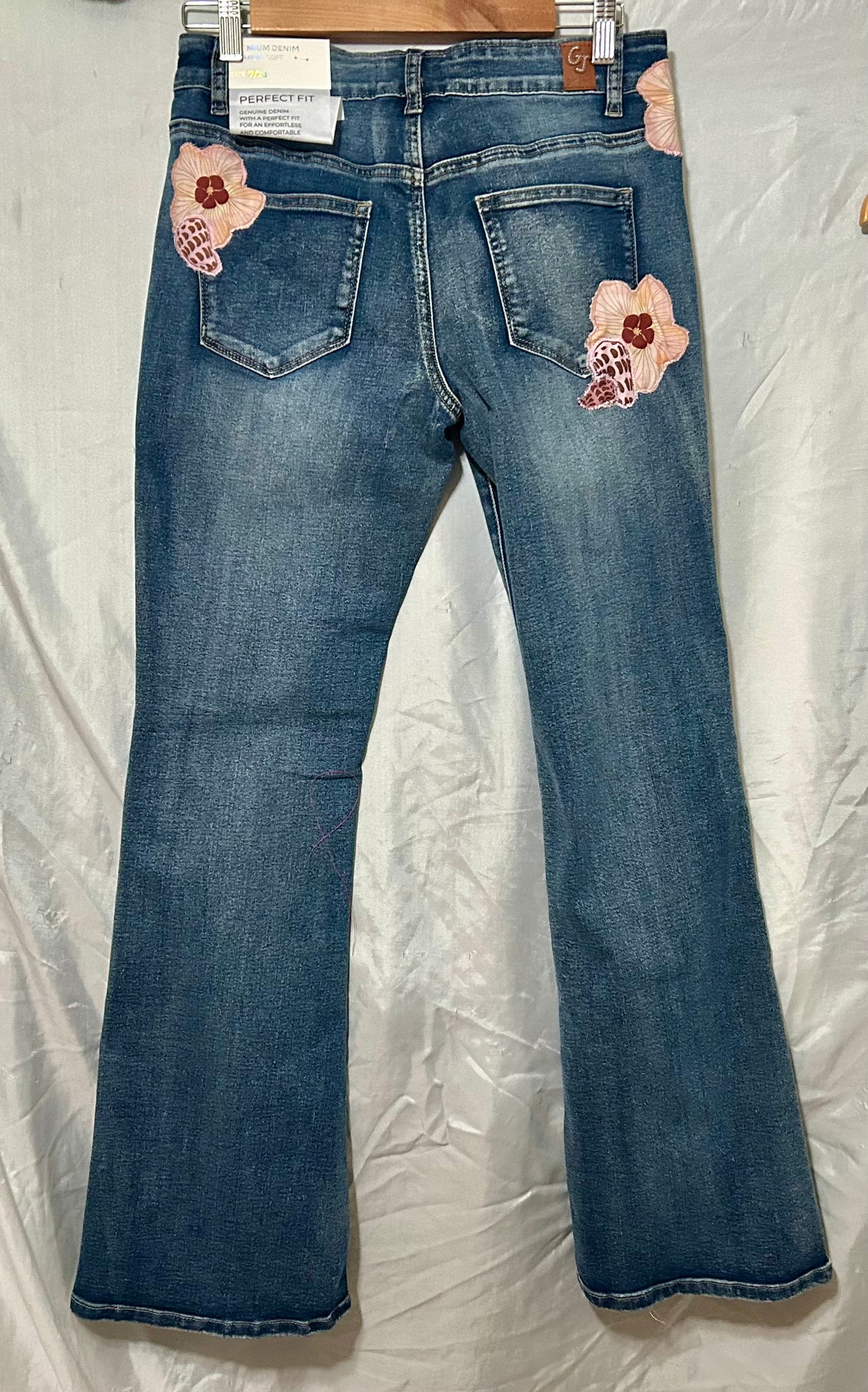 Sandy Hau and Hebrew Cone Shell Jeans