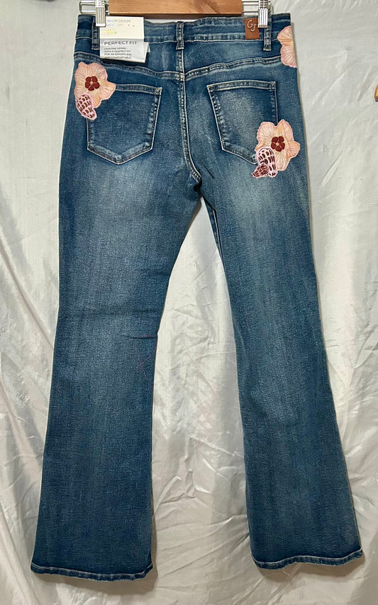 Sandy Hau and Hebrew Cone Shell Jeans