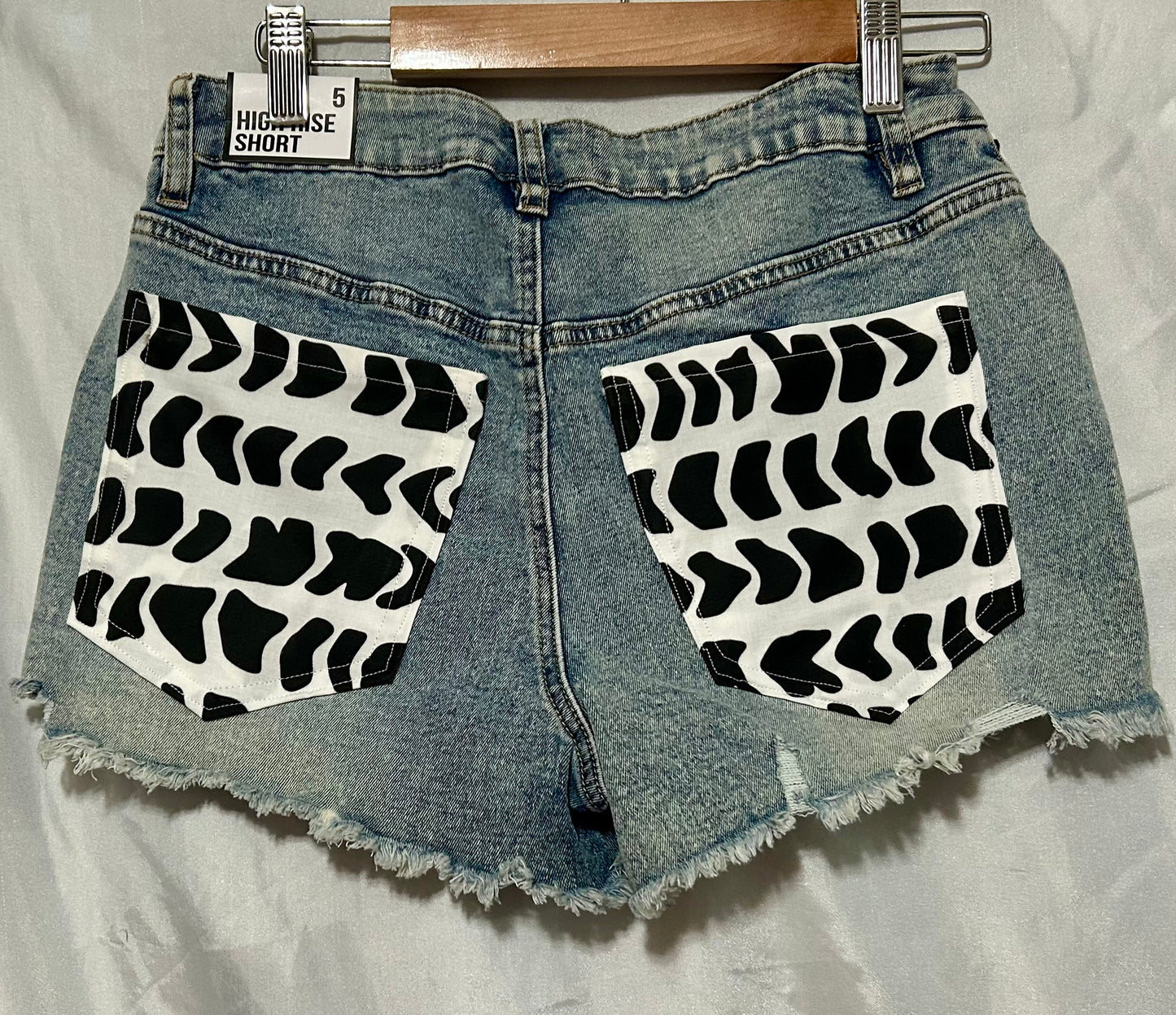 Hebrew Cone Shell Shorts