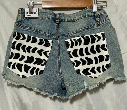 Hebrew Cone Shell Shorts