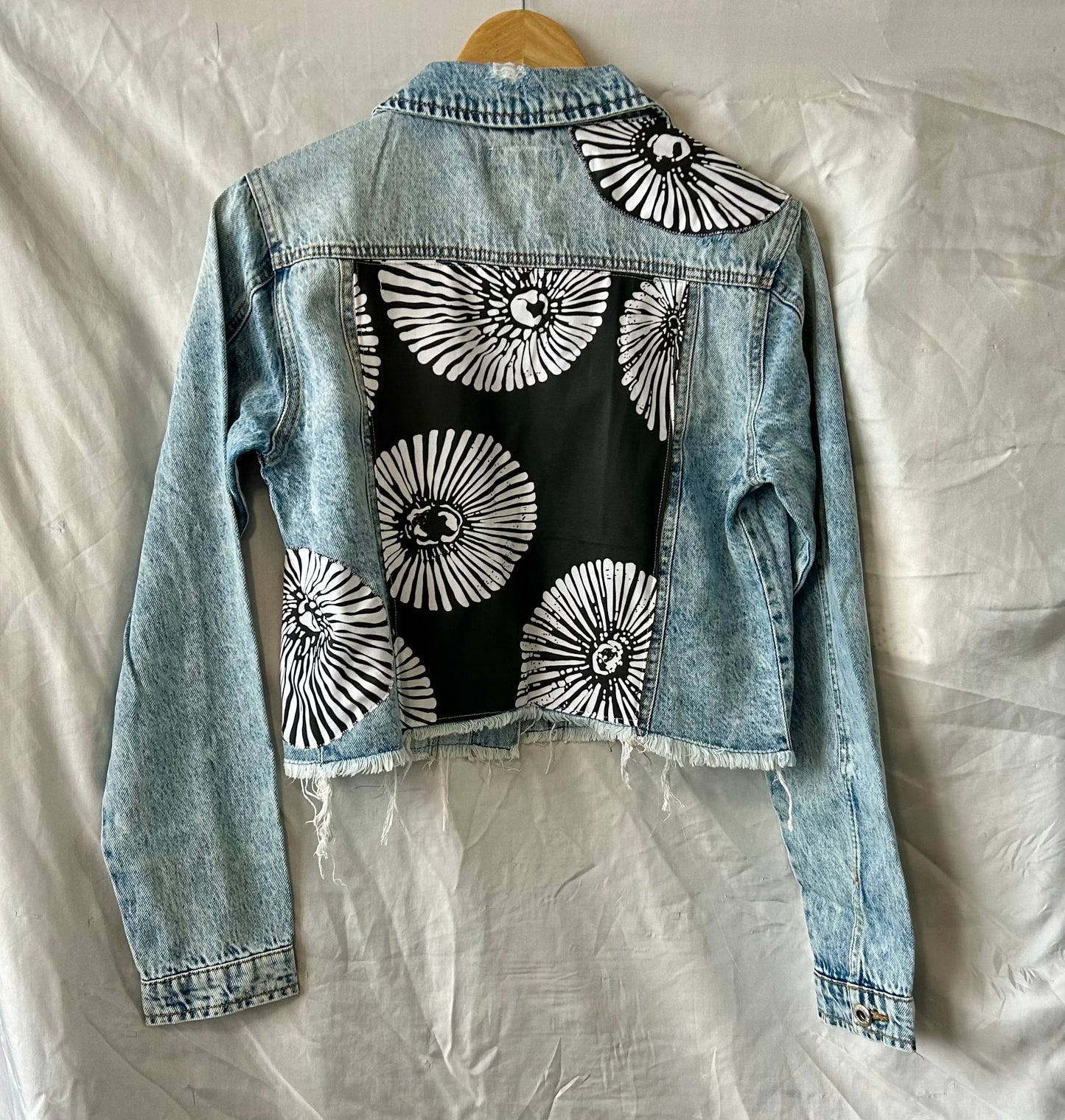 Black n White Opihis Jacket