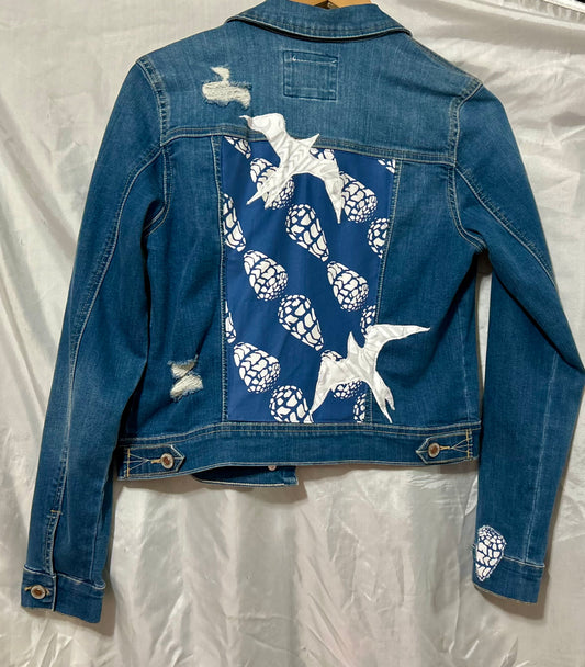 Hebrew Cone Shells and ‘Iwa Birds Jacket