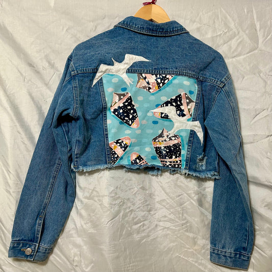 Cone Shell ‘Iwa Birds Jacket