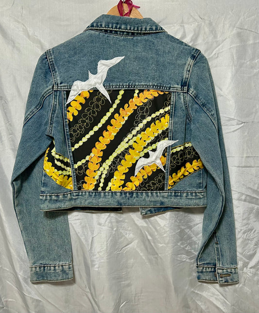 Cropped Puakinekine ‘Iwa Birds Jacket