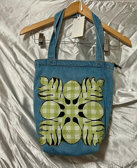 Ulu Palaka Quilt Bag