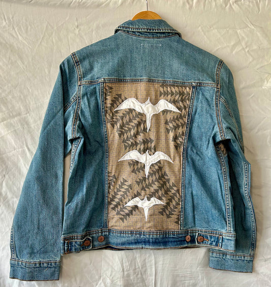Kapa Iwa Birds