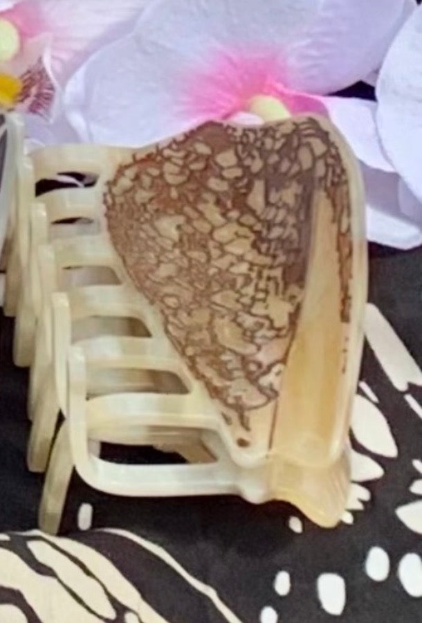 Textile Cone Shell Clip